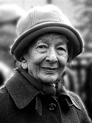 Wisława Szymborska photo