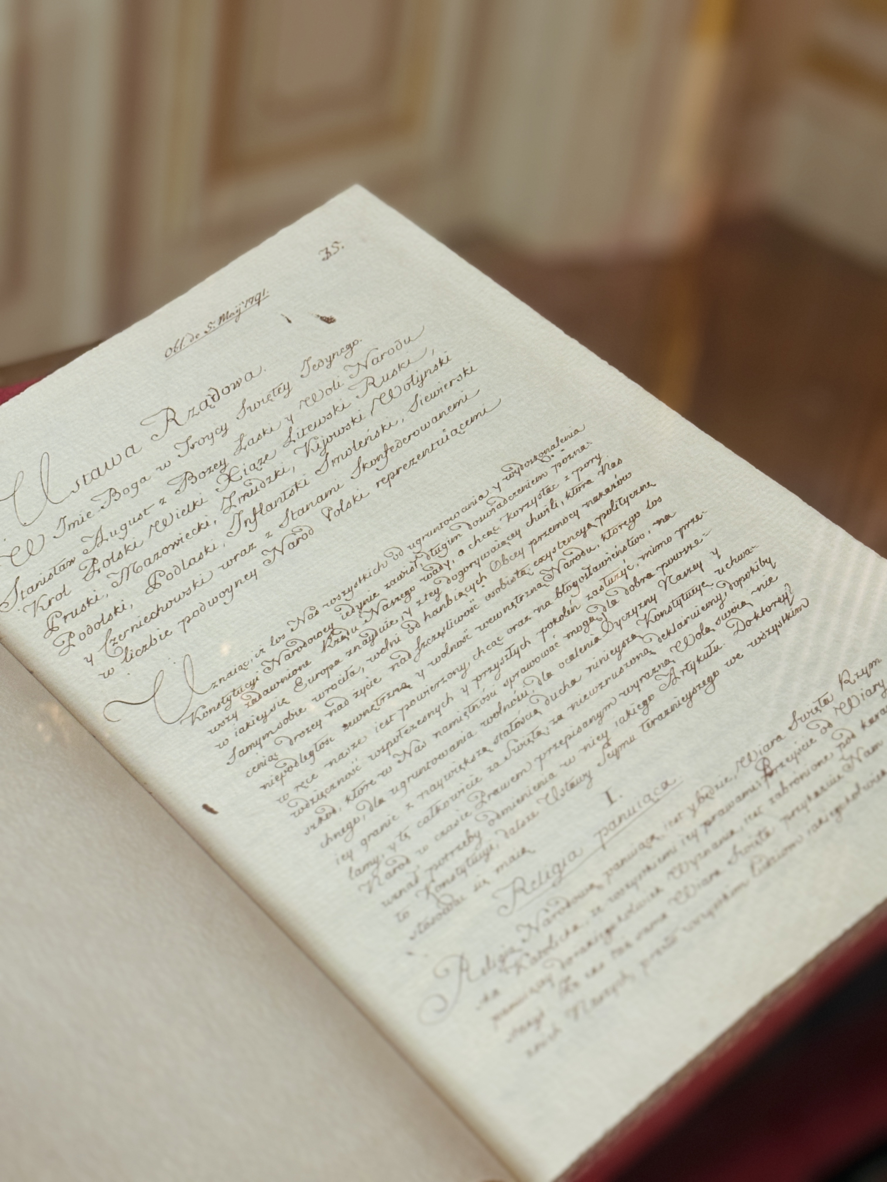 Faksymile Konsytucji 3 maja 1791 r. znajdujące się na Zamku Królewskim w Warszawie 