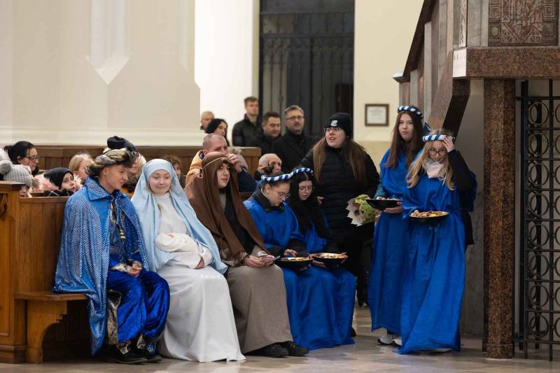 FOTORELACJA Z UROCZYSTOŚCI TRZECH KRÓLI W CZĘSTOCHOWIE