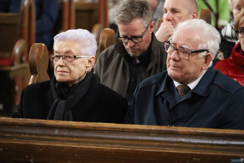 Bielawa. Ostatnie pożegnanie ks. Karola Tyrchy