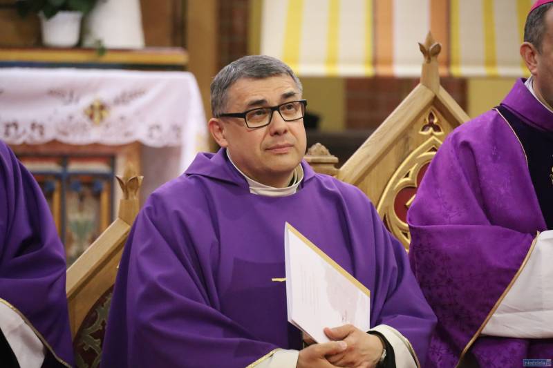 Bielawa. Ostatnie pożegnanie ks. Karola Tyrchy