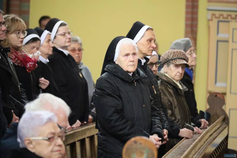 Bielawa. Ostatnie pożegnanie ks. Karola Tyrchy