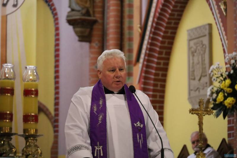 Bielawa. Ostatnie pożegnanie ks. Karola Tyrchy