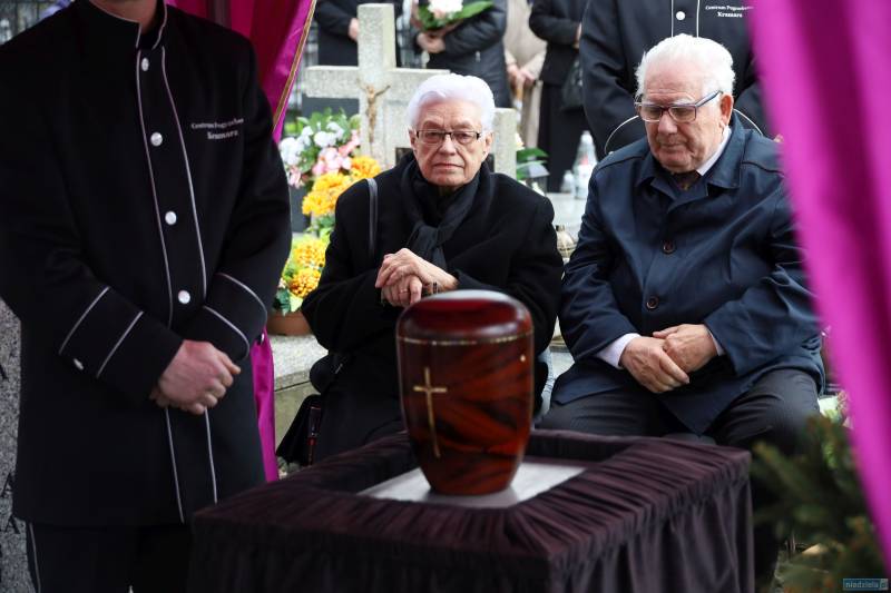 Bielawa. Ostatnie pożegnanie ks. Karola Tyrchy