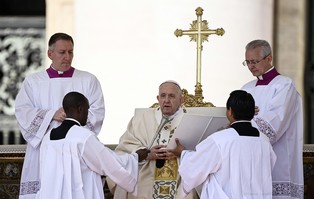 Papież ogłosił dziesięcioro nowych świętych