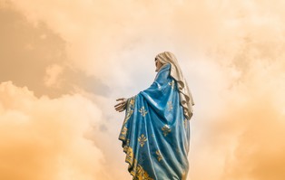 #TrzymajSięMaryi: Maryja. Matka Maleńkiej Nic