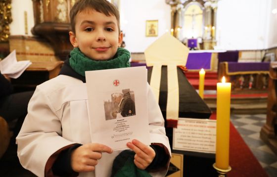 Świdnica. Msza święta trydencka za papieża Benedykta XVI w 30. dzień po pogrzebie
