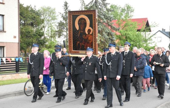Peregrynacja obrazu Matki Bożej Częstochowskiej w parafii św. Rocha w Naramicach - cz. I