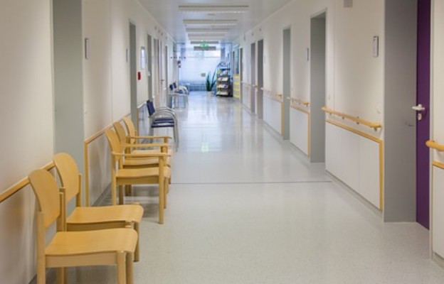 Szpital w Pszczynie zawiesił lekarzy, którzy dyżurowali w czasie pobytu zmarłej pacjentki