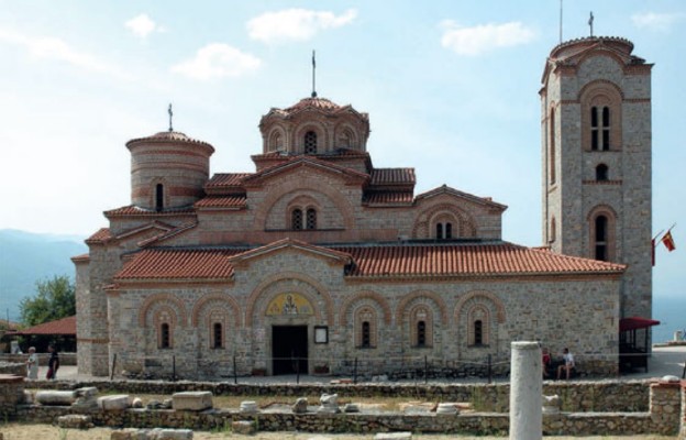 Cerkiew świętych Klimenta i Pantelejmona w Ochrydzie.
Wzgórze Plaošnik jest dziś miejscem wykopalisk archeologicznych