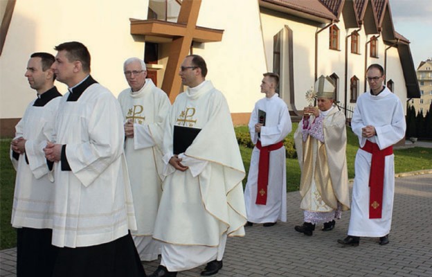 Bliskość Świętego zobowiązuje