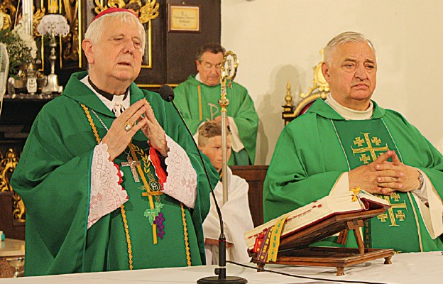 Arcybiskup senior Stanisław Wielgus i ks. Ryszard Sowa