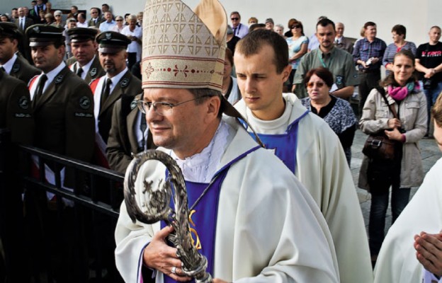 W roli nowego krajowego duszpasterza leśników
zadebiutował bp Tadeusz Lityński