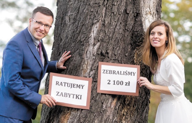 Małżonkowie z Boguchwały chcą odnowic krzyż i kapliczką