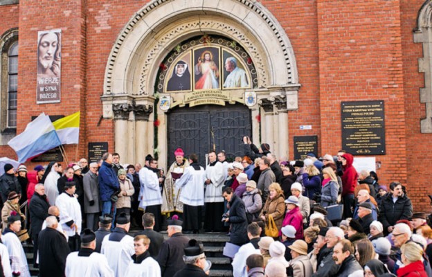 Podczas inauguracji Roku Miłosierdzia w diecezji sosnowieckiej