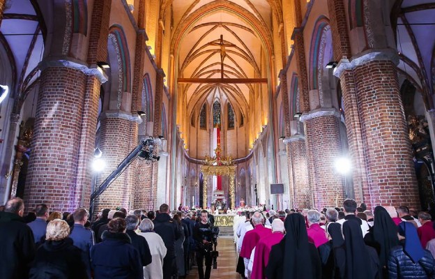 „Msza św. w Roblox” - komentarz rzecznika archidiecezji gnieźnieńskiej