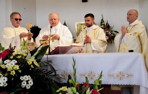 Liturgii przewodniczył bp Józef Wróbel