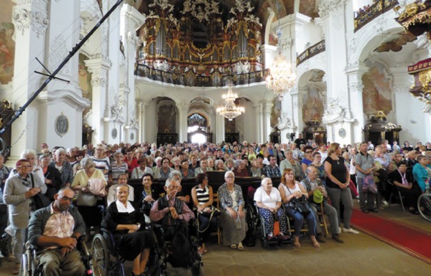 Pielgrzymka osób niepełnosprawnych odbywa się w pierwszą sobotę września