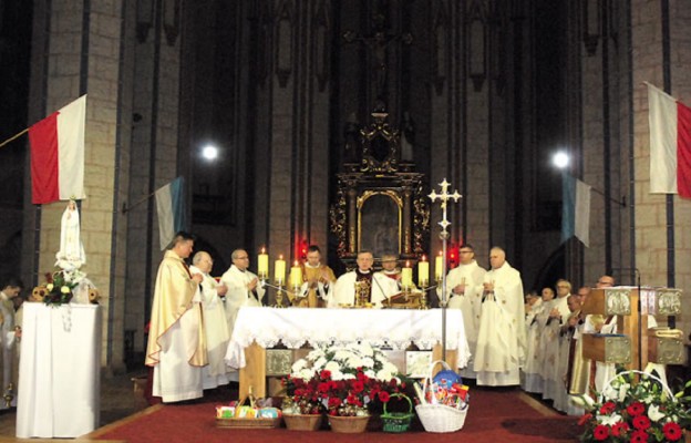 Dziękczynienie za Rok Miłosierdzia w stargardzkiej kolegiacie