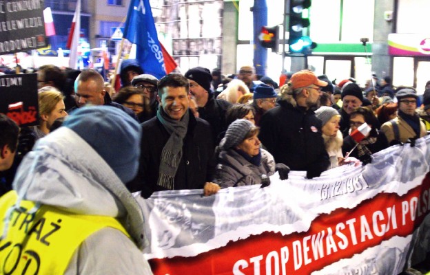 Marsz Komitetu Obrony Demokracji