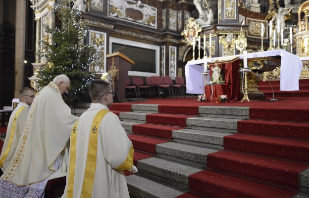 Modlitwa w katedrze na pożegnanie Starego Roku