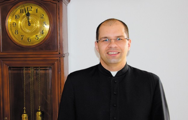 Ks. dr Dariusz Kucharek, ojciec duchowny w WSD w Drohiczynie, wykładowca języków greckiego i hebrajskiego, Pisma Świętego i teologii duchowości