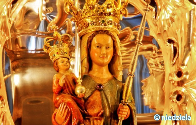 Figura Matki Bożej Leśniowskiej