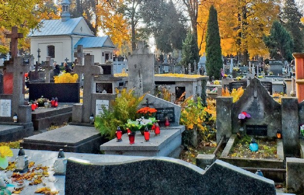 Społeczna kwesta wspiera m.in. renowację nagrobków Cmentarza Starego