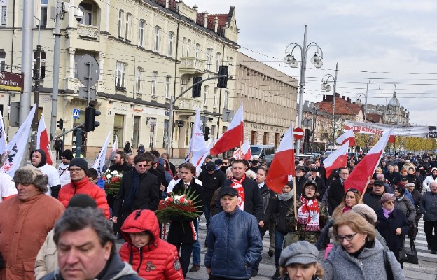 Tak maszerować ciągle trzeba