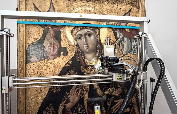 Obraz Matki Bożej Kończyckiej jest poddawany konserwacji