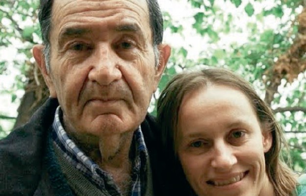Arturo Dreifinger, ocalony z Holokaustu, z córką Reginą