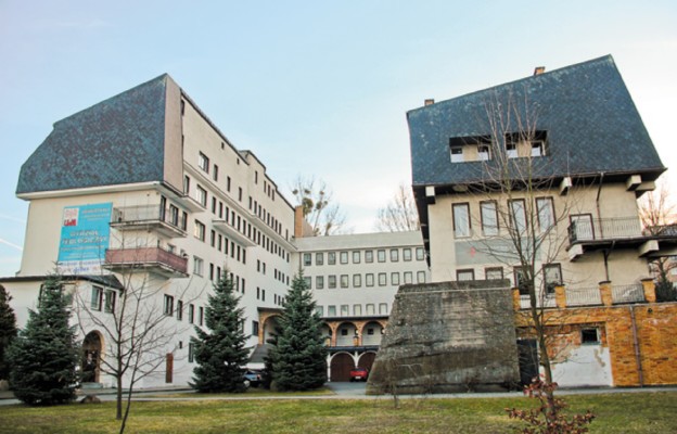 Budynek Instytutu Formacji Katolickiej dla świeckich w Gorzowie
przy ul. Żeromskiego 23