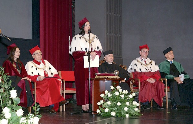 Podczas uroczystości nadania tytułu doktora honoris causa prof. Wiesławowi Banysiowi