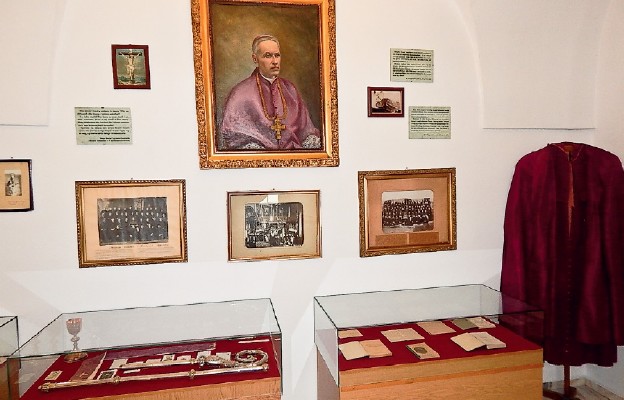 Ekspozycja poświęcona bp. Zygmuntowi Łozińskiemu
(Muzeum Diecezjalne w Drohiczynie)