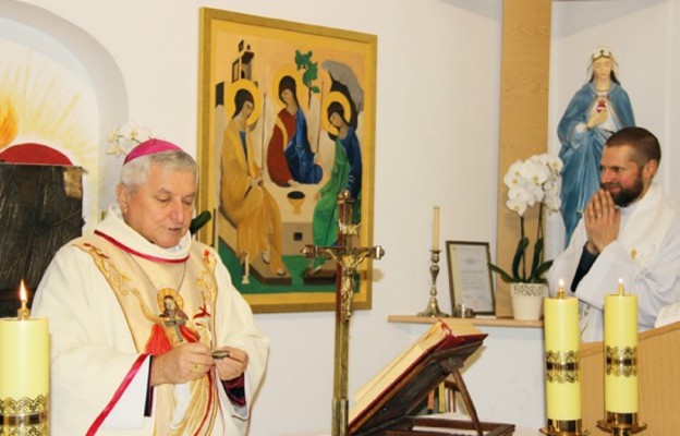 Bp Edward Janiak
w Pustelni Salezjańskiej
w Marszałkach