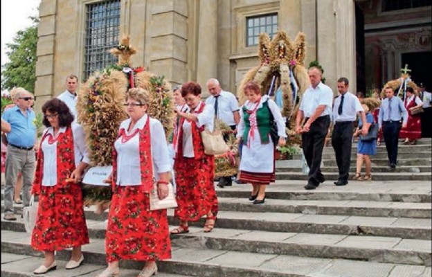 Gminne dożynki rozpoczęły doroczny jarmark