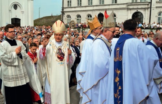Liturgii przewodniczył abp Tadeusz Kondrusiewicz