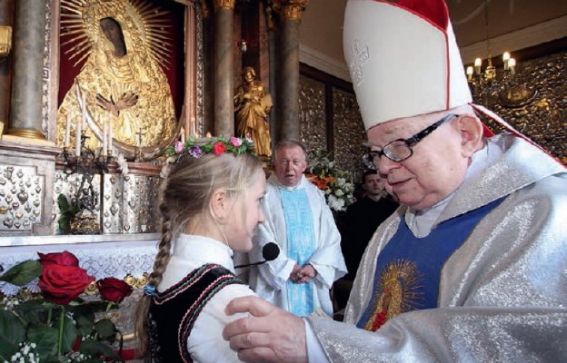 Msza św. w Kaplicy Ostrobramskiej – najważniejszy punkt podróży na Litwę