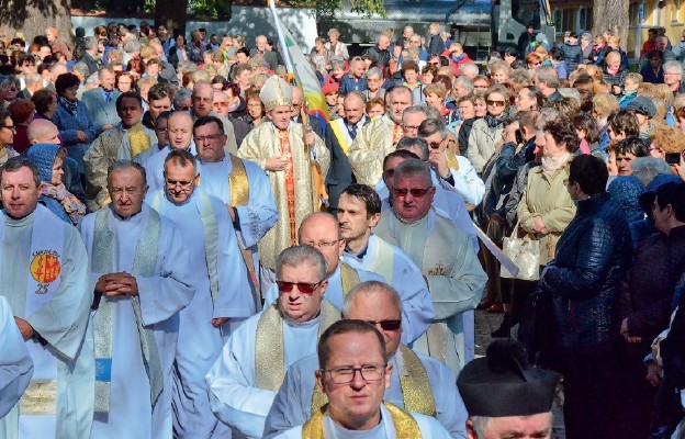 Uroczystości przewodniczył bp Krzysztof Nitkiewicz