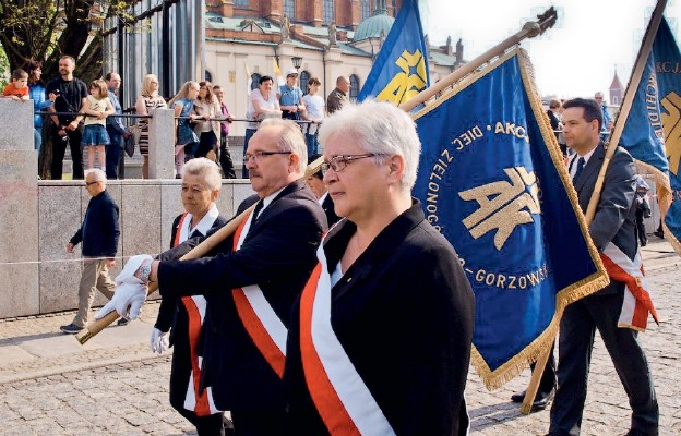 Diecezjalnej Akcji Katolickiej nie brakuje podczas wydarzeń ogólnopolskich.
Tu: uroczystości ku czci św. Wojciecha, patrona Polski