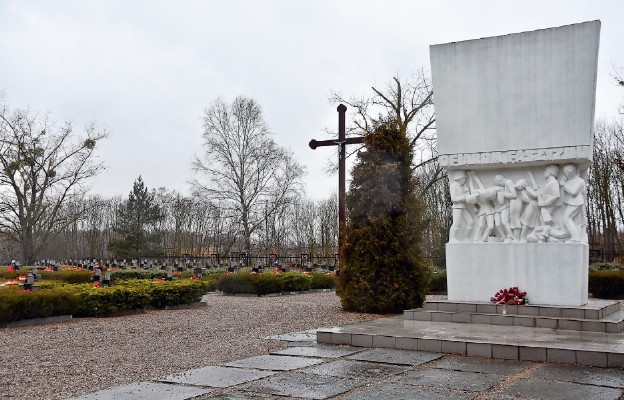 Cmentarz ofiar hitlerowskiego obozu w Potulicach