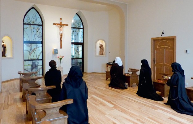 Klasztor w Łasinie jest miejscem, z którego płynie nieustanna modlitwa za naszą diecezję