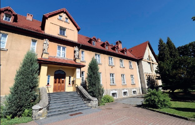 Klasztor Księży Pallotynów w Ząbkowicach Śląskich