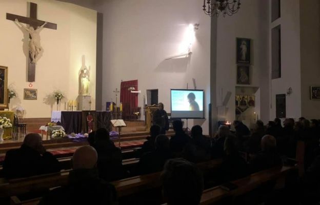 Blok ewangelizacyjno-modlitewny Milczeć, walczyć, kochać w kościele św. Józefa w Żarach