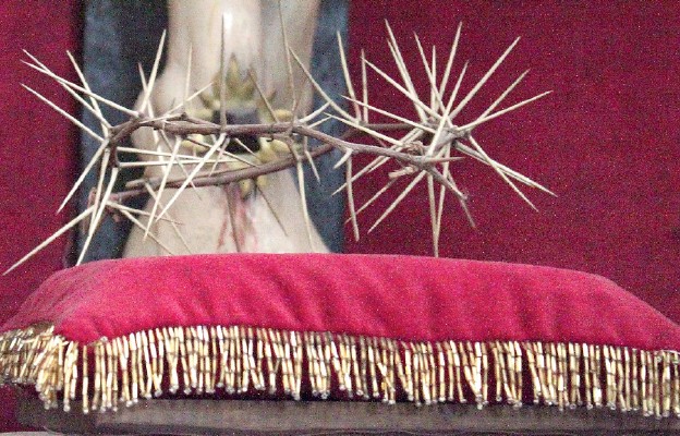 Replika korony cierniowej w bazylice Ojców Dominikanów w Jarosławiu
