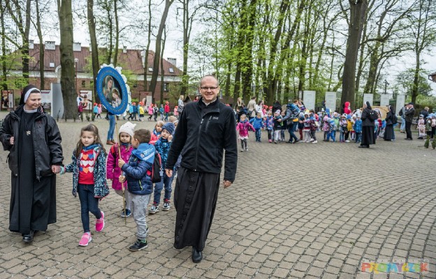 Ponad 540 przedszkolaków pielgrzymowało do sanktuarium w Łagiewnikach