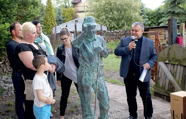 Podczas odsłonięcia pomnika