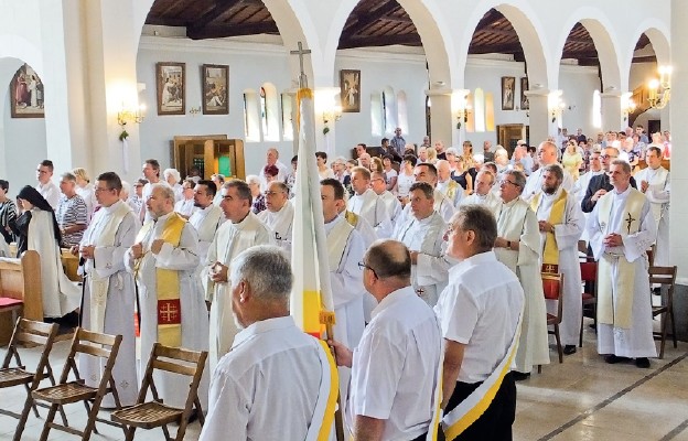 Podczas ubiegłorocznego zjazdu kapłańskiego w sanktuarium
św. Jana Vianneya