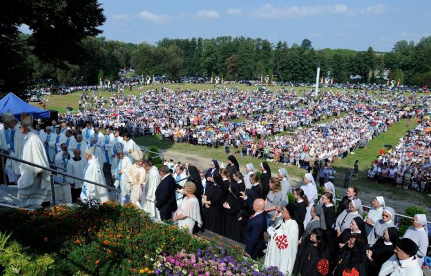 W pierwszą niedzielę września do Maryi przychodzą tysiące pielgrzymów 