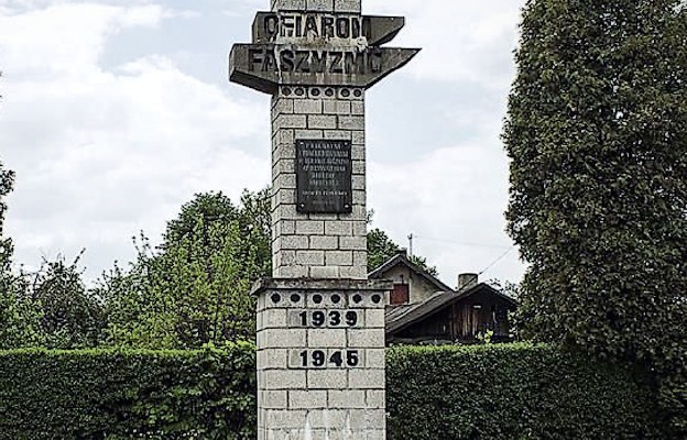Pomnik Ofi ar Faszyzmu w Jaworznie